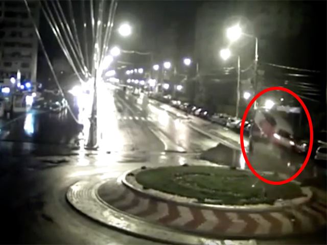 Камеры наблюдения засекли прыжки румынского Кена Блока